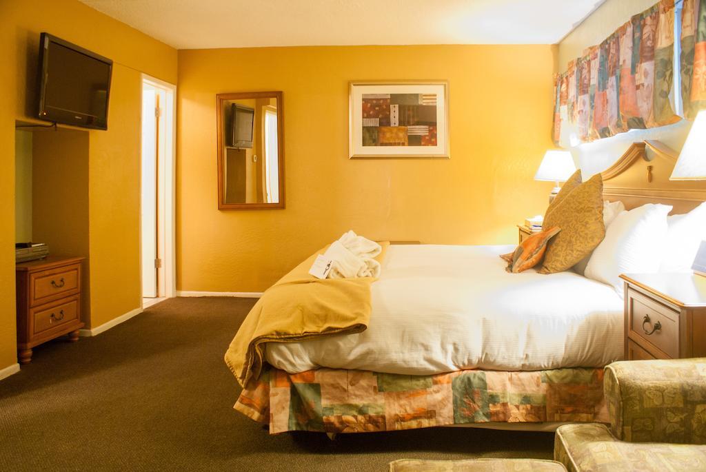 Tuscany Manor Palm Springs Kültér fotó